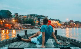 JANXII TOURS & TRAVELS | CABS SERVICES | TOURS PACKAGES FOR VARANASI, PRAYAGRAJ, AYODHYA | BOAT RIDE | TOUR GUIDE |