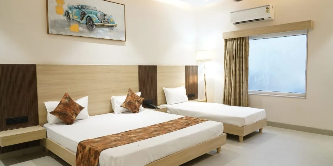 prince diamond boutique hotel in varanasi